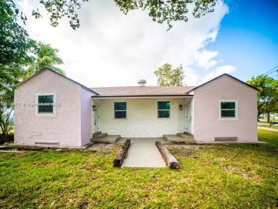 412 Columbus Pkwy, Hollywood, FL 33021