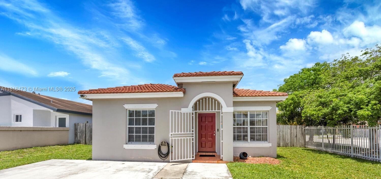 19220 SW 119th Pl, Miami, FL 33177