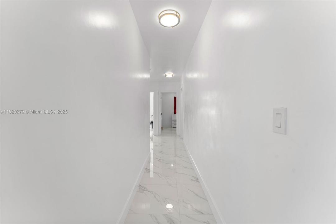 730 Curtiss Dr, Opa-Locka, FL 33054