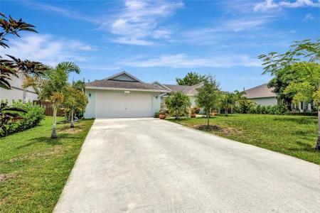 502 SE Guava Ter, Port St. Lucie, FL 34983