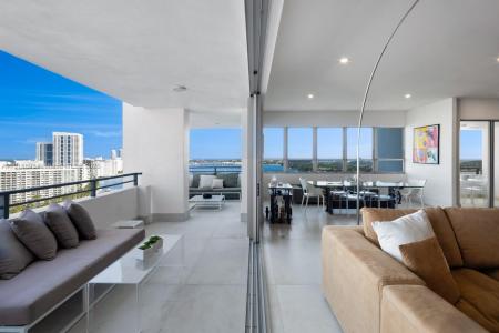 11 Island Ave PH2, Miami Beach, FL 33139