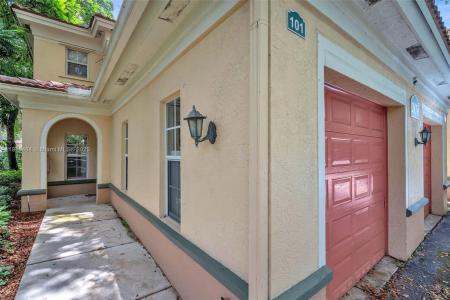 2474 Centergate Dr 101, Miramar, FL 33025