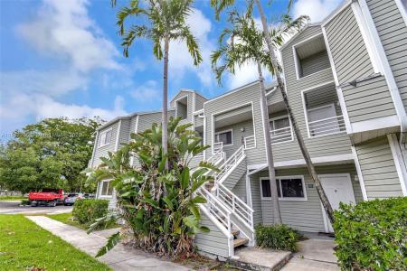 3401 NW 44th St 201, Oakland Park, FL 33309