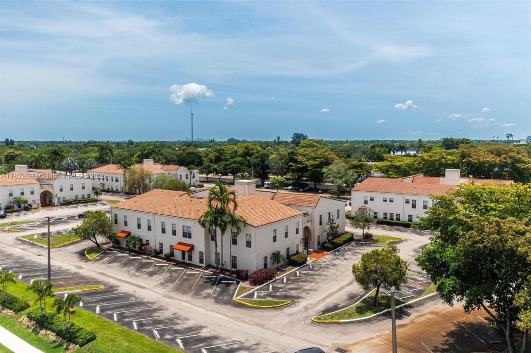 7777 N University Dr 101, Tamarac, FL 33321