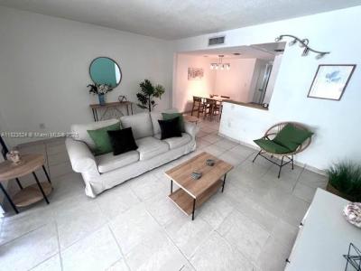 2345 NE 135th St 101, North Miami, FL 33181