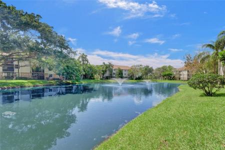 10125 W Sunrise Blvd 205, Plantation, FL 33322