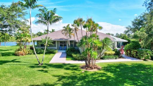 20406 SW 54th Pl, Pembroke Pines, FL 33332