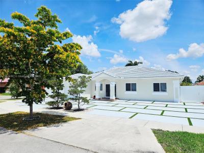 8899 NW 175 ST 8899, Hialeah, FL 33018