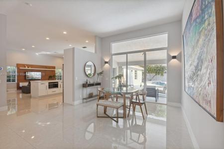 803 Heritage Dr, Weston, FL 33326