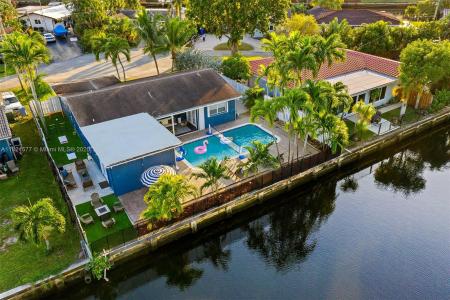 2005 NW 37th St, Oakland Park, FL 33309