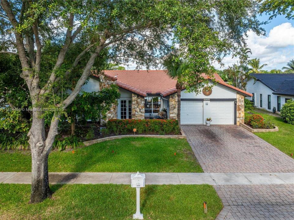 1460 NW 99th Ave, Plantation, FL 33322