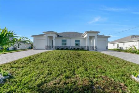 222-224 Pullman ST, Lehigh Acres, FL 33974
