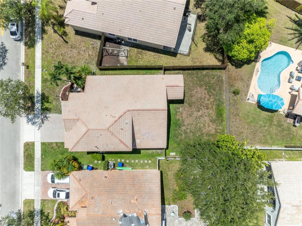 13224 NW 12th St, Pembroke Pines, FL 33028