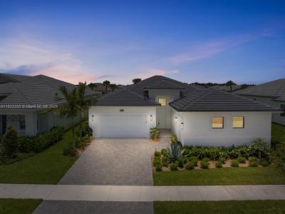 9125 SW Esule Way, Port St. Lucie, FL 34987