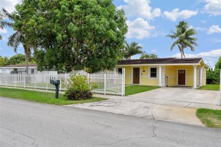 19674 NW 49th Ct, Opa-Locka, FL 33055