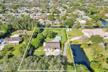 9701 SW 55th Ct, Cooper City, פלורידה 33328, ארצות הברית של אמריקה