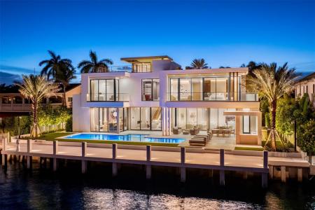 68 Isla Bahia Drive, Harbor Beach, Fort Lauderdale, Florida 33316