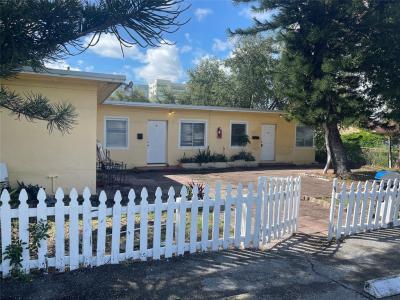 224 SE 9th Ct, Hallandale Beach, Florida 33009, Stati Uniti
