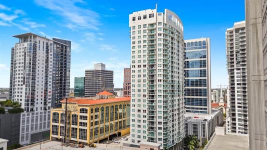 350 SE 2nd St 1870, 350 Las Olas Place, Fort Lauderdale, Florida 33301, Estados Unidos