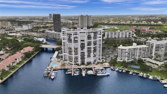 300 Three Islands Blvd 807, Anchor Bay Club, Hallandale Beach, 佛罗里达州 33009, 美国