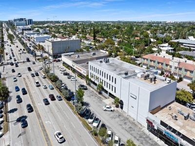 2817 E Oakland Park Blvd, Fort Lauderdale, Florida 33306
