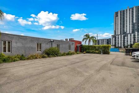 817 NE 4th Ave, Fort Lauderdale, Florida 33304