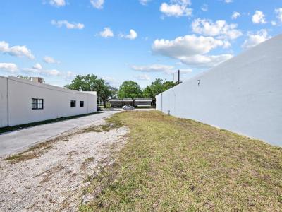 1408, 1404 NE 4th Ave, Fort Lauderdale, Florida 33304