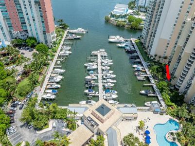 3340 NE 190th St 108, Aventura Marina One, Aventura, Florida 33180, Stati Uniti