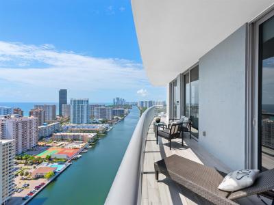 2600 E Hallandale Beach Blvd T3001, Hallandale Beach, Florida 33009, Stati Uniti