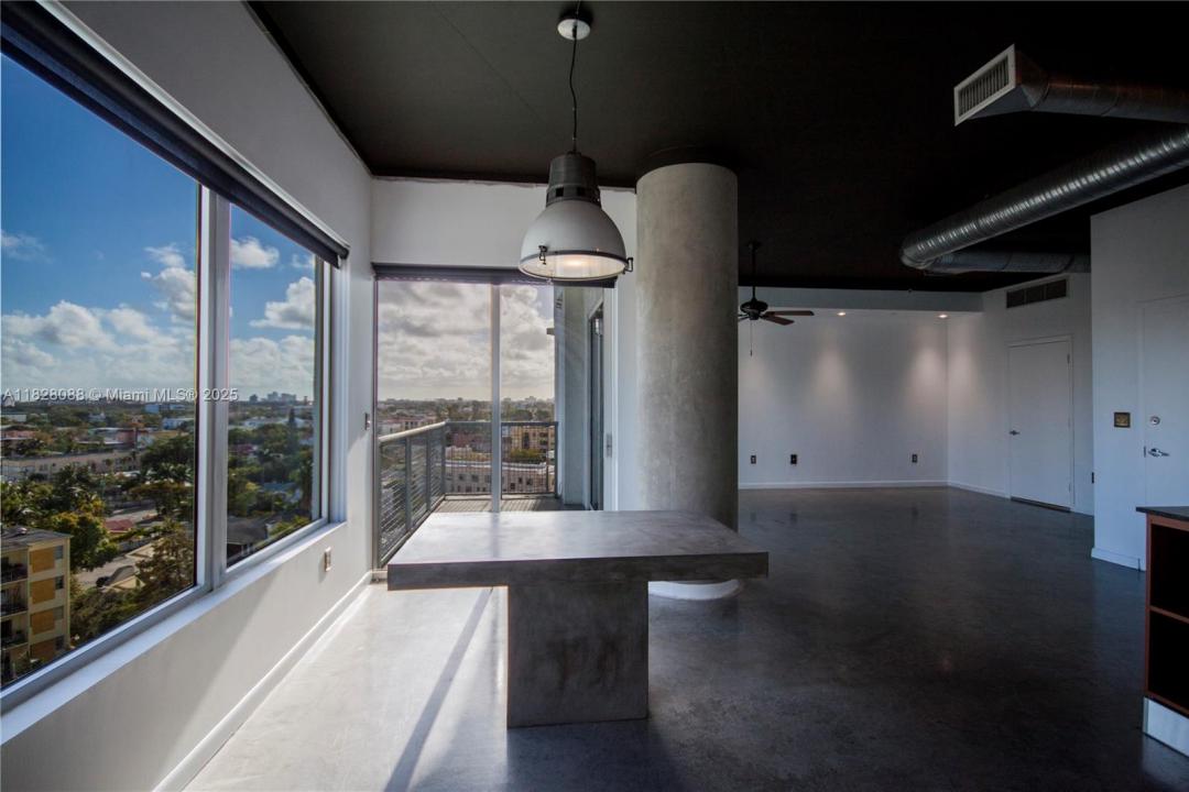 10 SW South River Dr 904, Miami, FL 33130