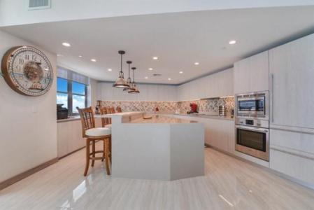 4111 S Ocean Dr 3401-02, Hollywood, Floride 33019, États-Unis