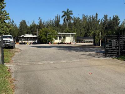 5345 SW 210th Ter, Fort Lauderdale, Florida 33332