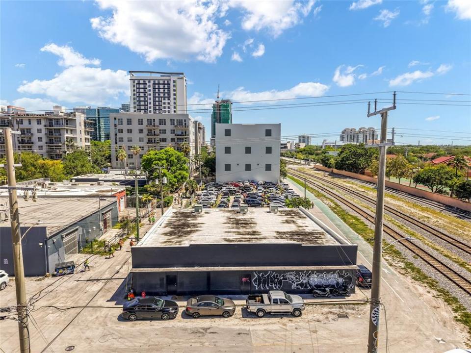 114 NW 5th St, Fort Lauderdale, Florida 33301