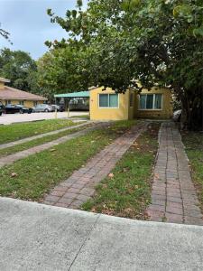 1848 SE 1st Ave, Fort Lauderdale, Florida 33316