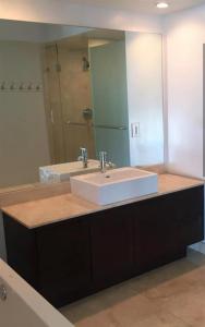 150 Sunny isles 1802, Sunny Isles Beach, فلوريدا 33160, الولايات المتحدة