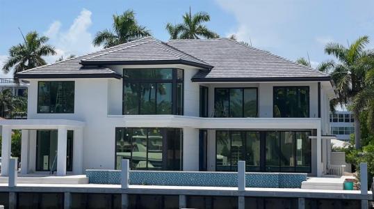 24 Fiesta Way, Fort Lauderdale, Florida 33301