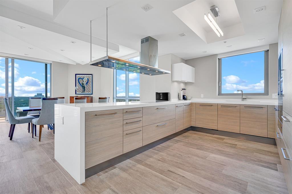 17111 Biscayne Blvd 1702, Marina Palms, North Miami Beach, Florida 33160, HOA KỲ