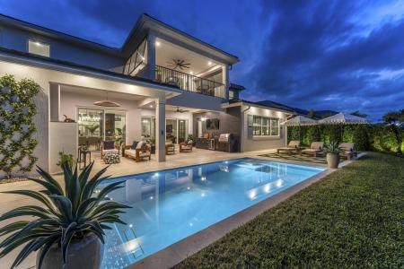 2465 NE Evinrude Circle, Jensen Beach, Florida 34957, Estados Unidos