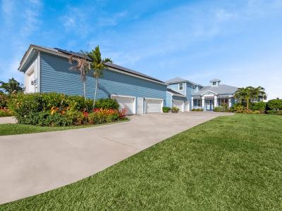 2441 SE North Lookout Boulevard, Port Saint Lucie, Florida 34984