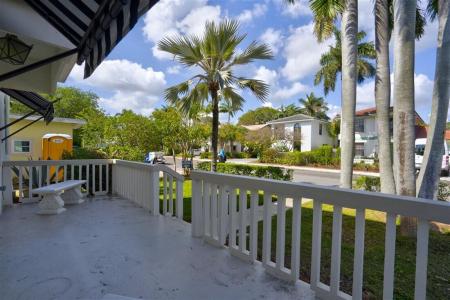 422 N Lakeside Drive, Lake Worth Beach, Floride 33460, États-Unis