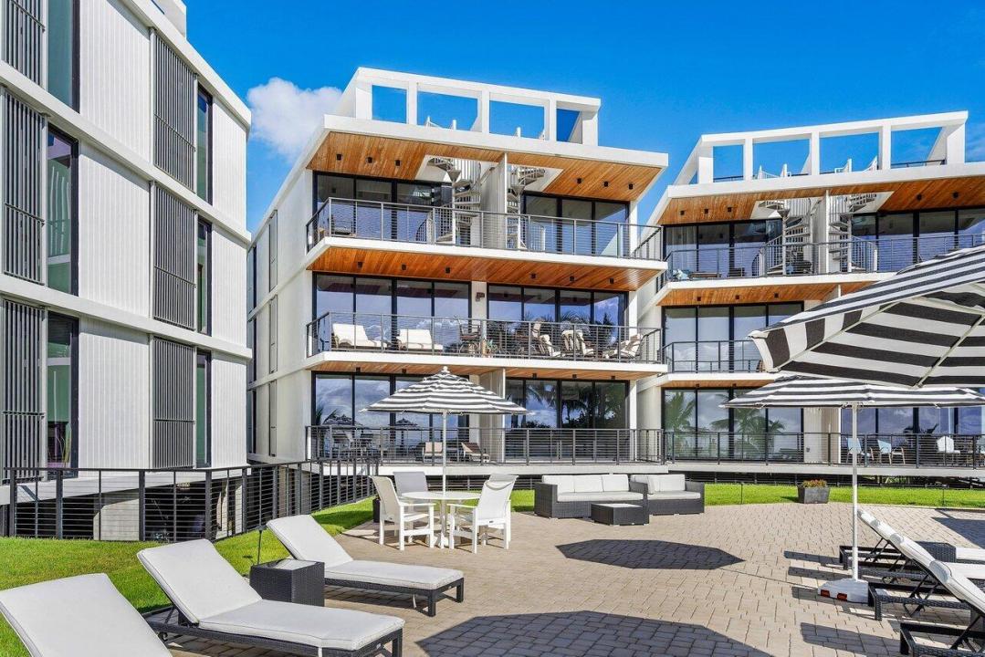 106 Inlet Way 304, Palm Beach Shores, Florida 33404, HOA KỲ