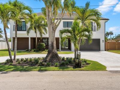 8 Leeward Circle, Tequesta, Flórida 33469, Estados Unidos