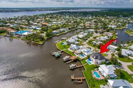 32 SW Riverway Boulevard, SEAGATE HARBOR, Palm City, 佛罗里达州 34990, 美国