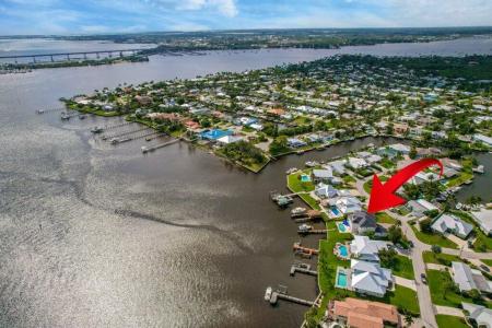 32 SW Riverway Boulevard, SEAGATE HARBOR, Palm City, 佛罗里达州 34990, 美国
