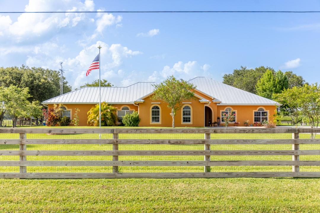 7611 SW 21st Parkway, Okeechobee, Floride 34974, États-Unis