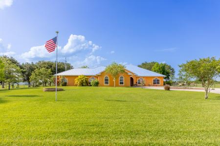 7611 SW 21st Parkway, Okeechobee, Floride 34974, États-Unis