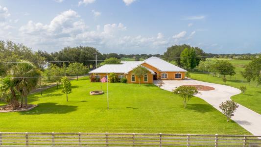 7611 SW 21st Parkway, Okeechobee, Floride 34974, États-Unis