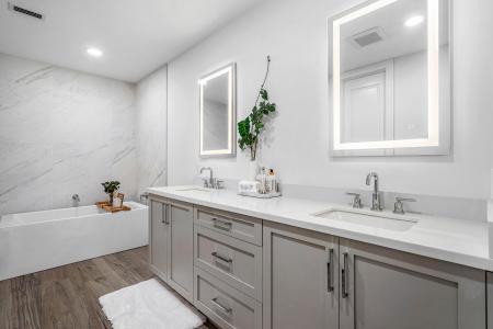 184 Lake Drive 2204, Palm Beach Shores, Florida 33404, HOA KỲ