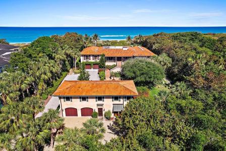 527 S Beach Road, 134 Feet of Ocean Frontage, Hobe Sound, Florida 33455, USA