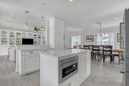 219 Claremont Lane, Palm Beach Shores, Флорида 33404, Соединенные Штаты